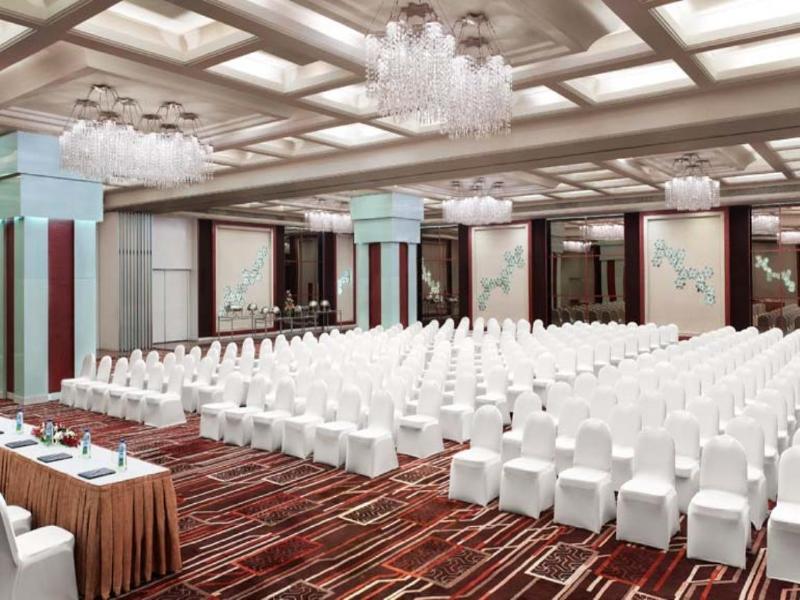 Le Meridien Bengaluru Zewnętrze zdjęcie
