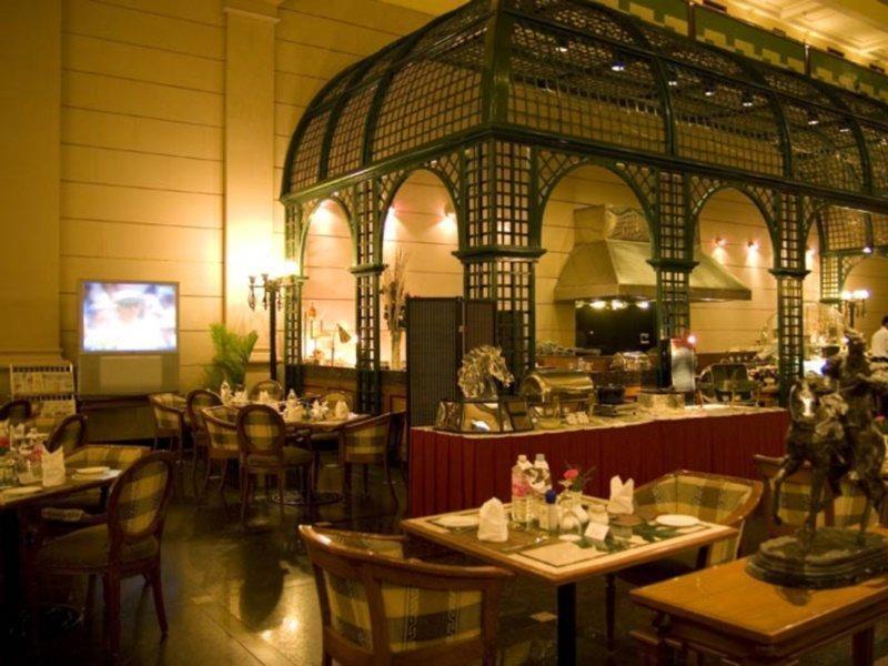 Le Meridien Bengaluru Zewnętrze zdjęcie