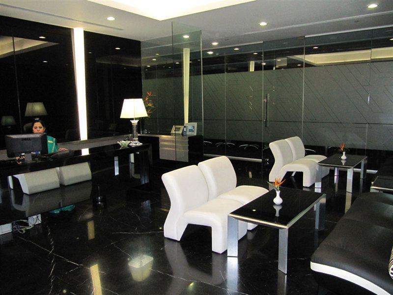 Le Meridien Bengaluru Zewnętrze zdjęcie