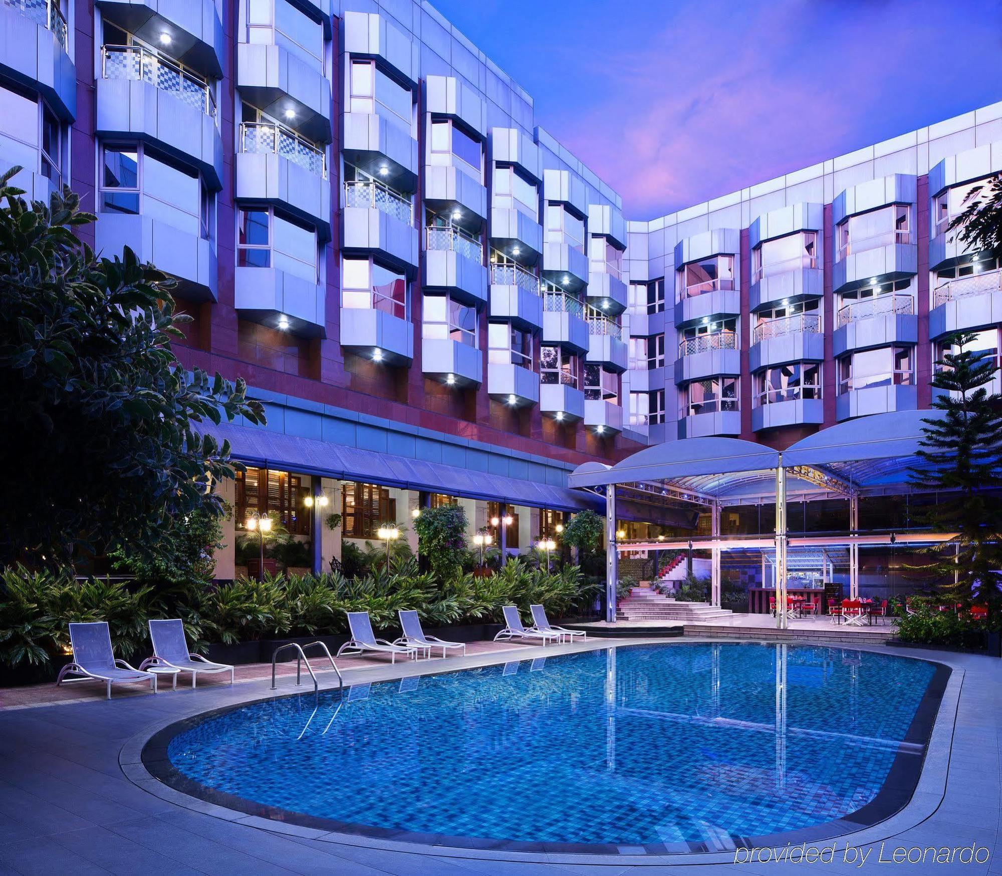 Le Meridien Bengaluru Zewnętrze zdjęcie