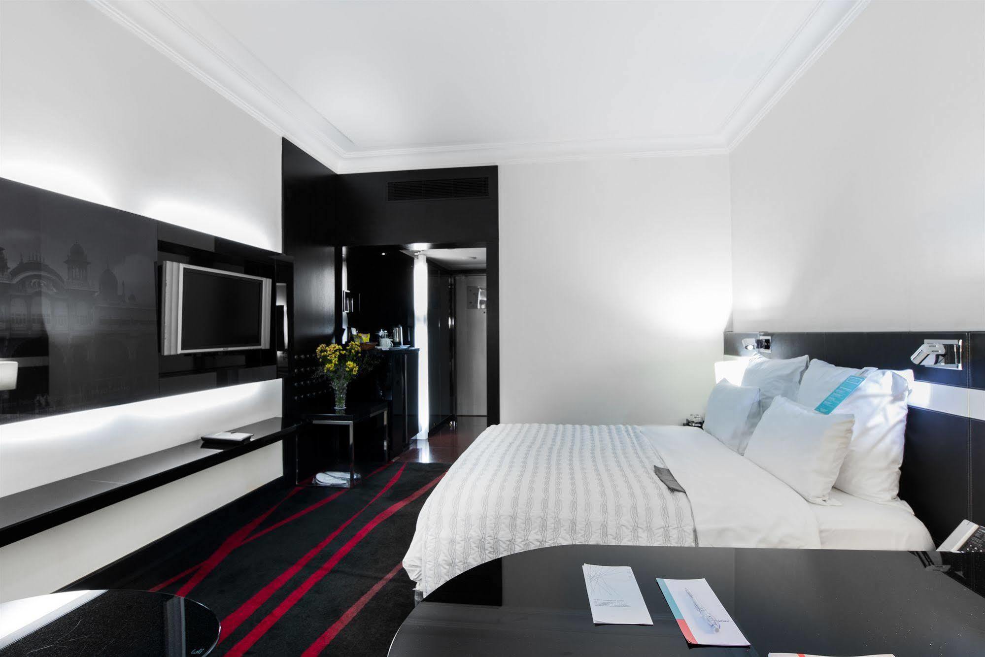 Le Meridien Bengaluru Zewnętrze zdjęcie