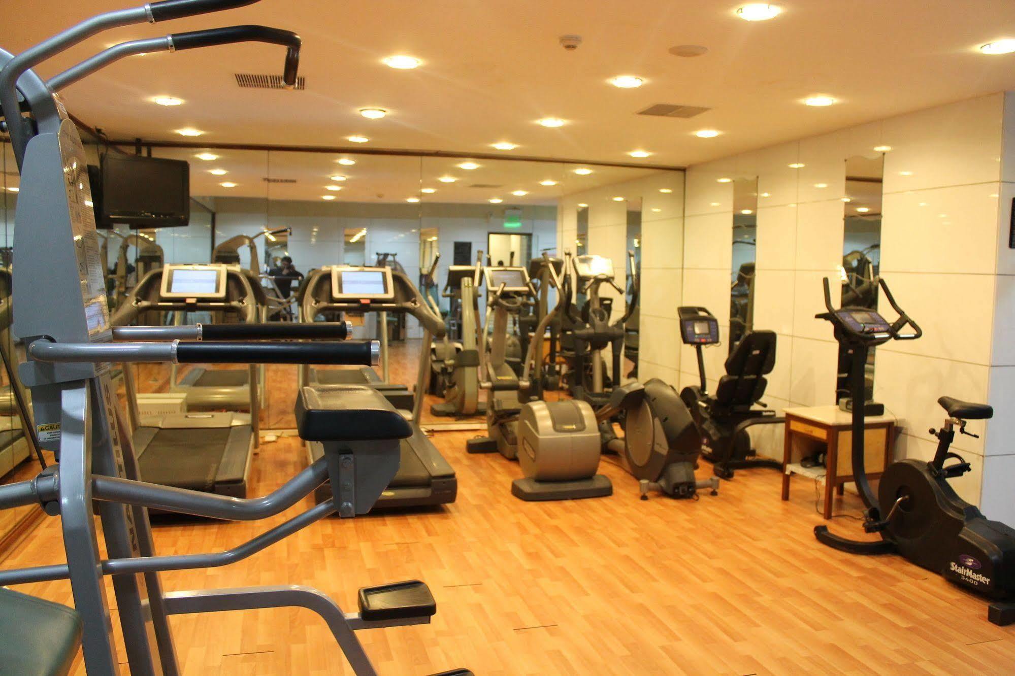 Le Meridien Bengaluru Zewnętrze zdjęcie