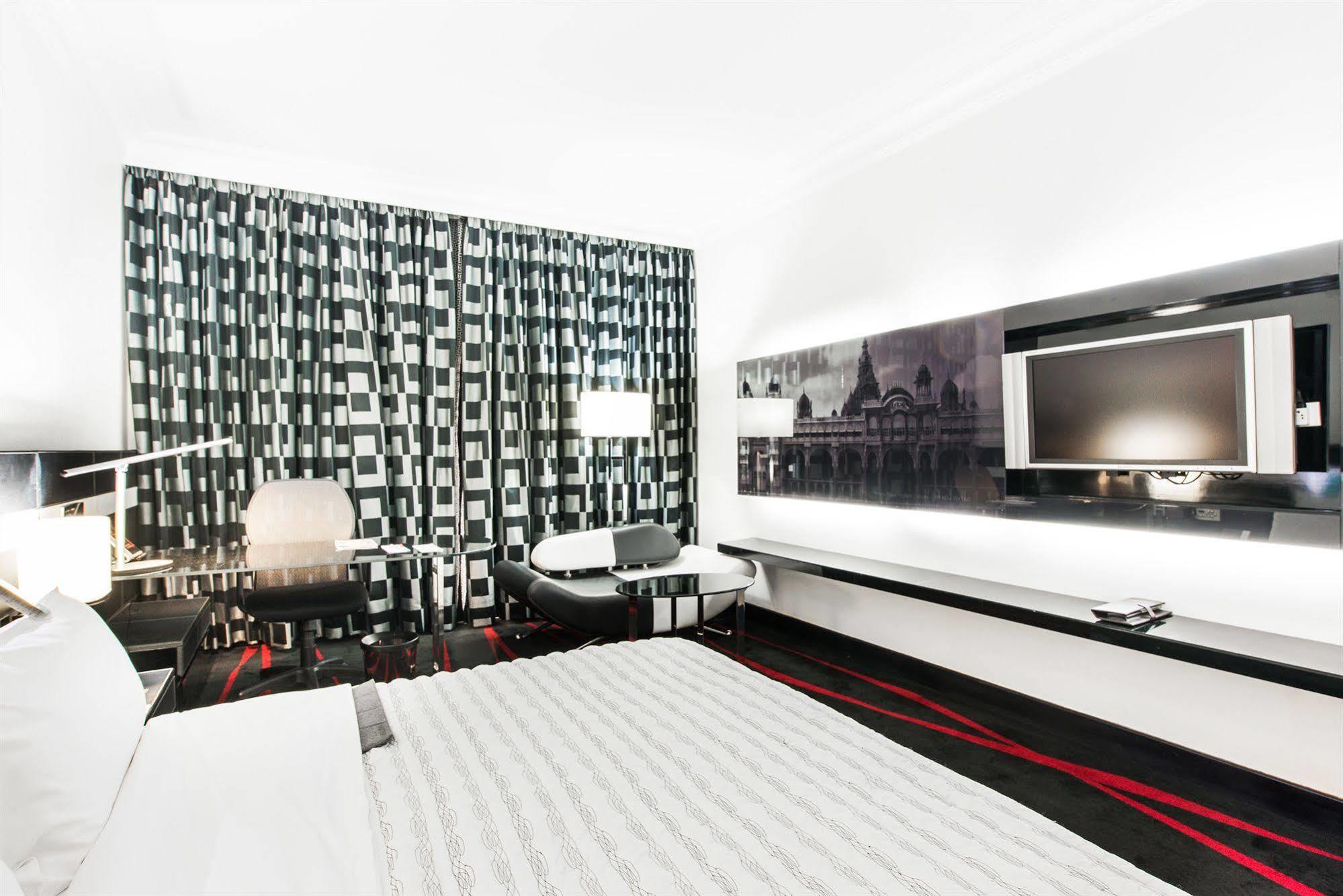 Le Meridien Bengaluru Zewnętrze zdjęcie