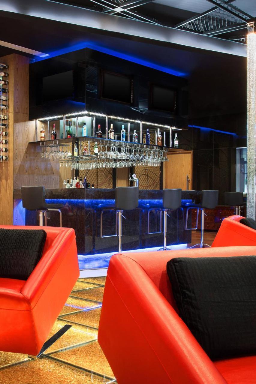 Le Meridien Bengaluru Zewnętrze zdjęcie